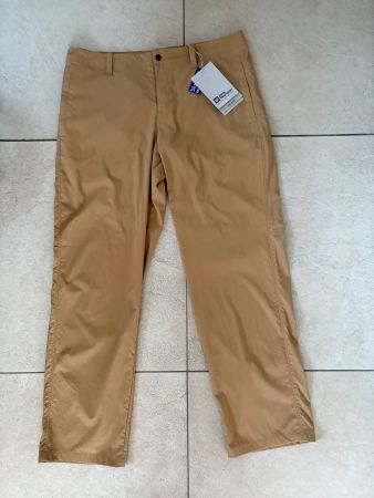 Jack Wolfskin - Ultraleichte NEUE Sommerhose in Grösse 54