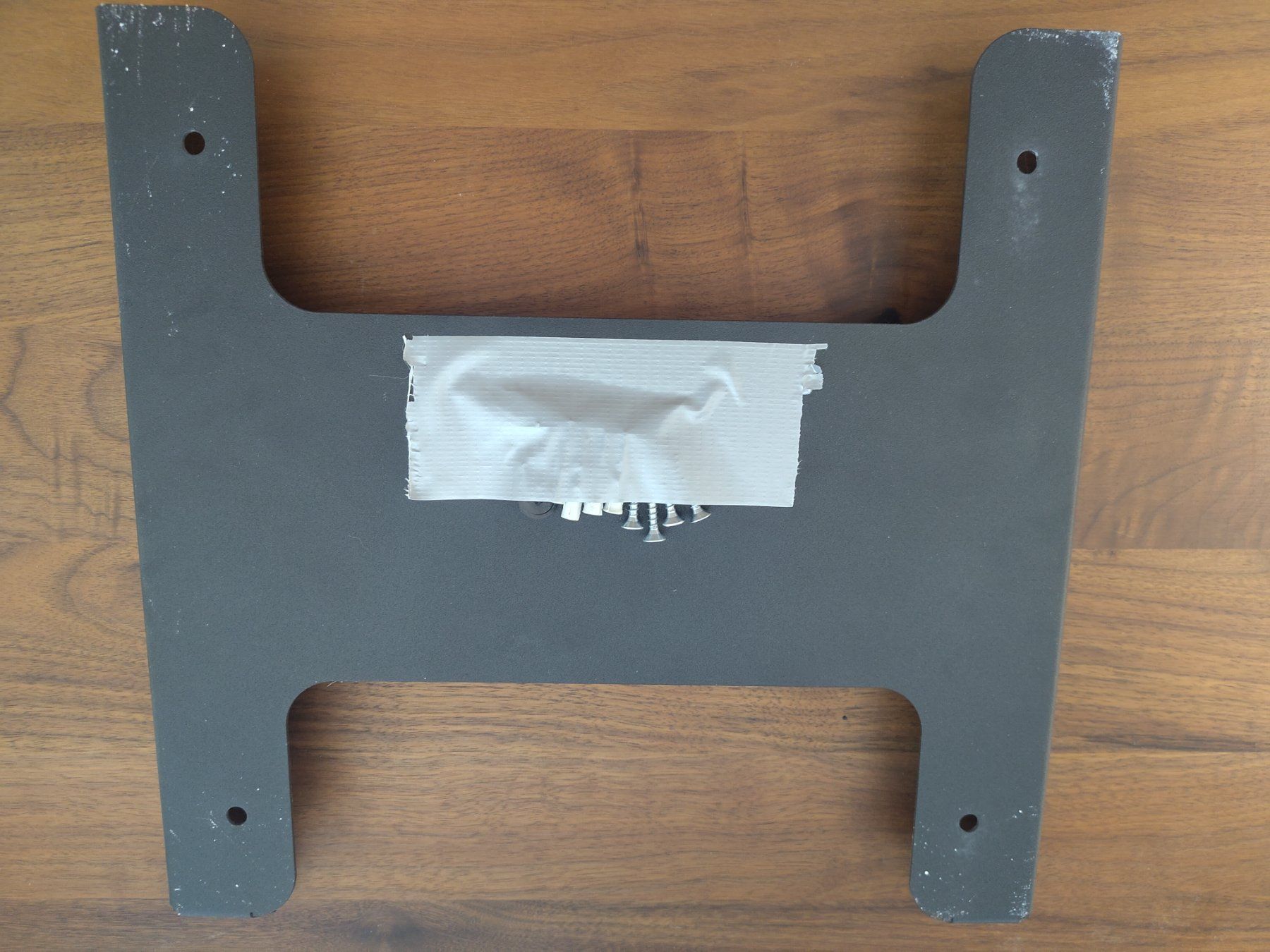 Wandhalterungen: PS4 Wandhalterung VIMount Metall gebraucht – Gebraucht aus Kriens von Jonax
