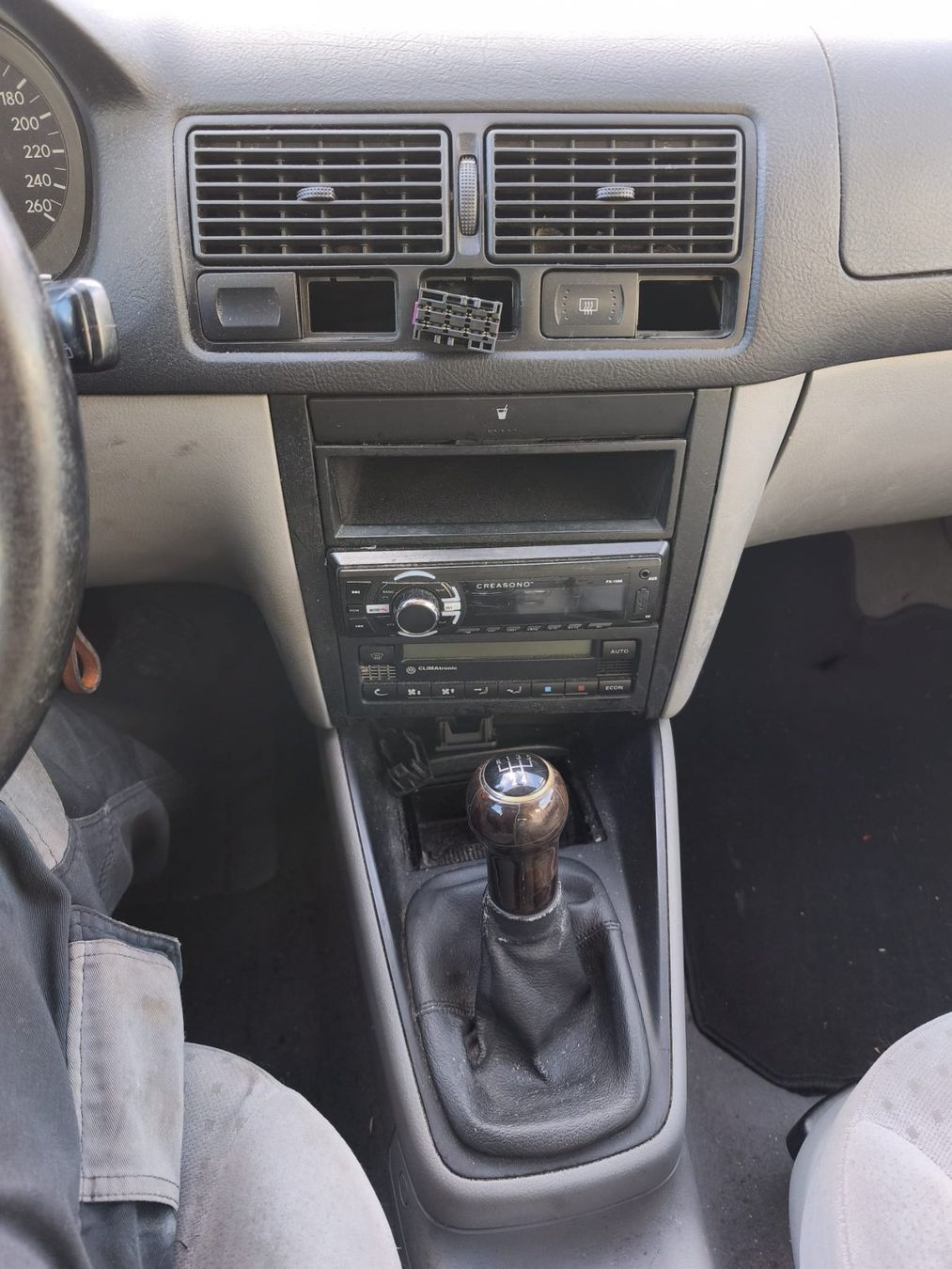 VW Automobili: VW Golf 4 1.8 – Usato da Biel/Bienne venduto da SayaGarage 7