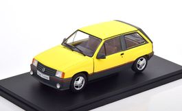 Opel Corsa A 1.3 SR 1982-1985 gelb / dunkelgrau      1:24