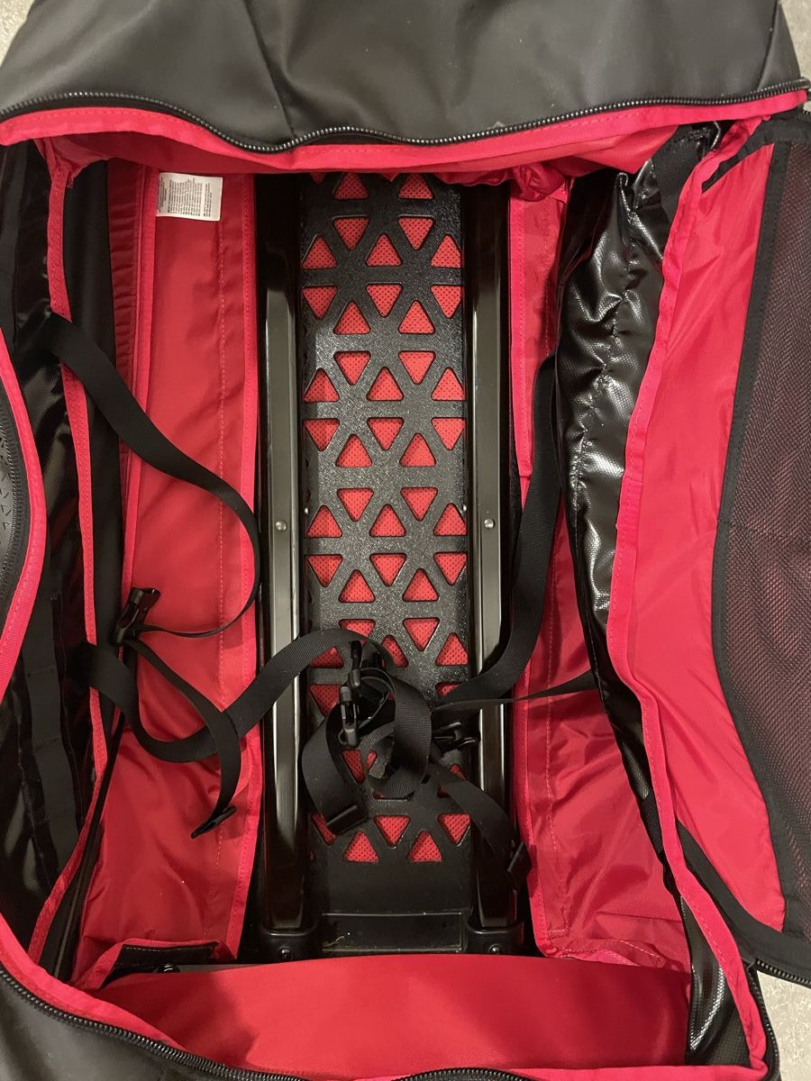North Face Valigie: North Face Reisetasche Thunder 80L – Usato da Zürich venduto da mar_2kwv 4