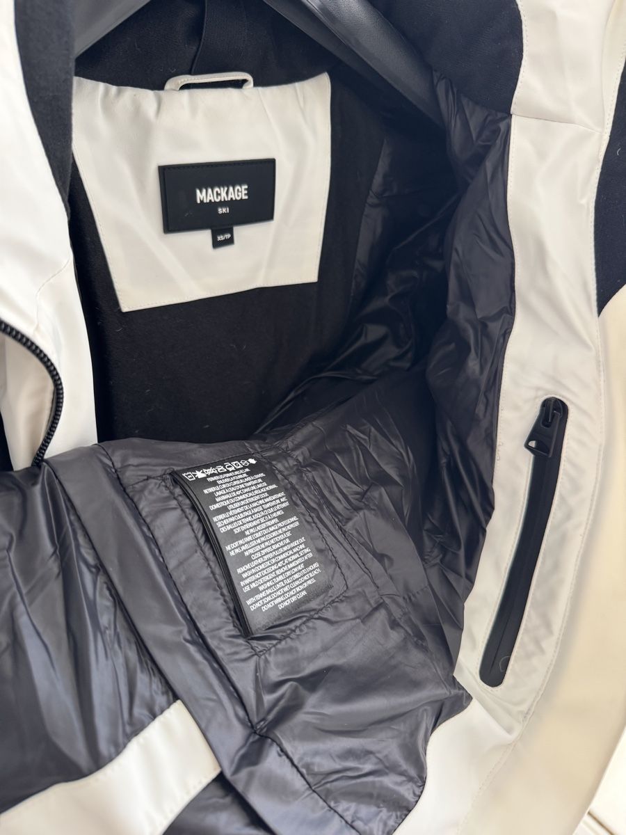 Mackage Giacche: Ski jacket , Mackage, XS almost new – Usato da Zürich venduto da jacquipetite 5
