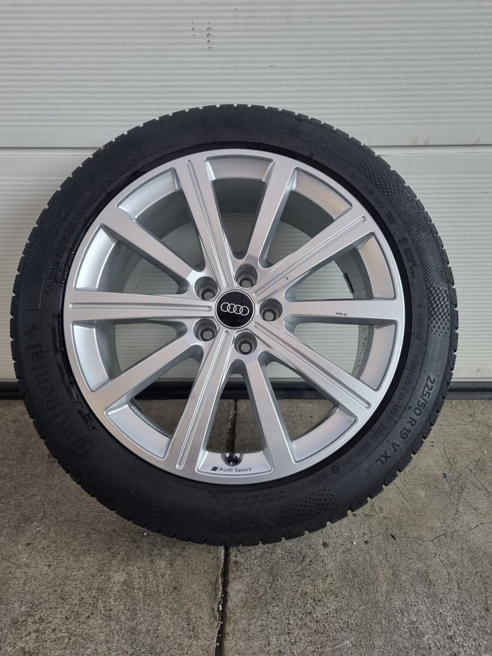 Audi Pneumatici & Ruote complete: Audi RSQ3 Winterräder 19 Zoll – Usato da Kirchdorf AG venduto da Cartastic_AG 3