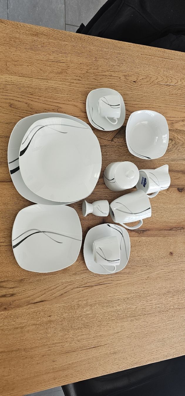 Set di piatti: Tafelservice – Usato da Gipf-Oberfrick venduto da Stefania02-91