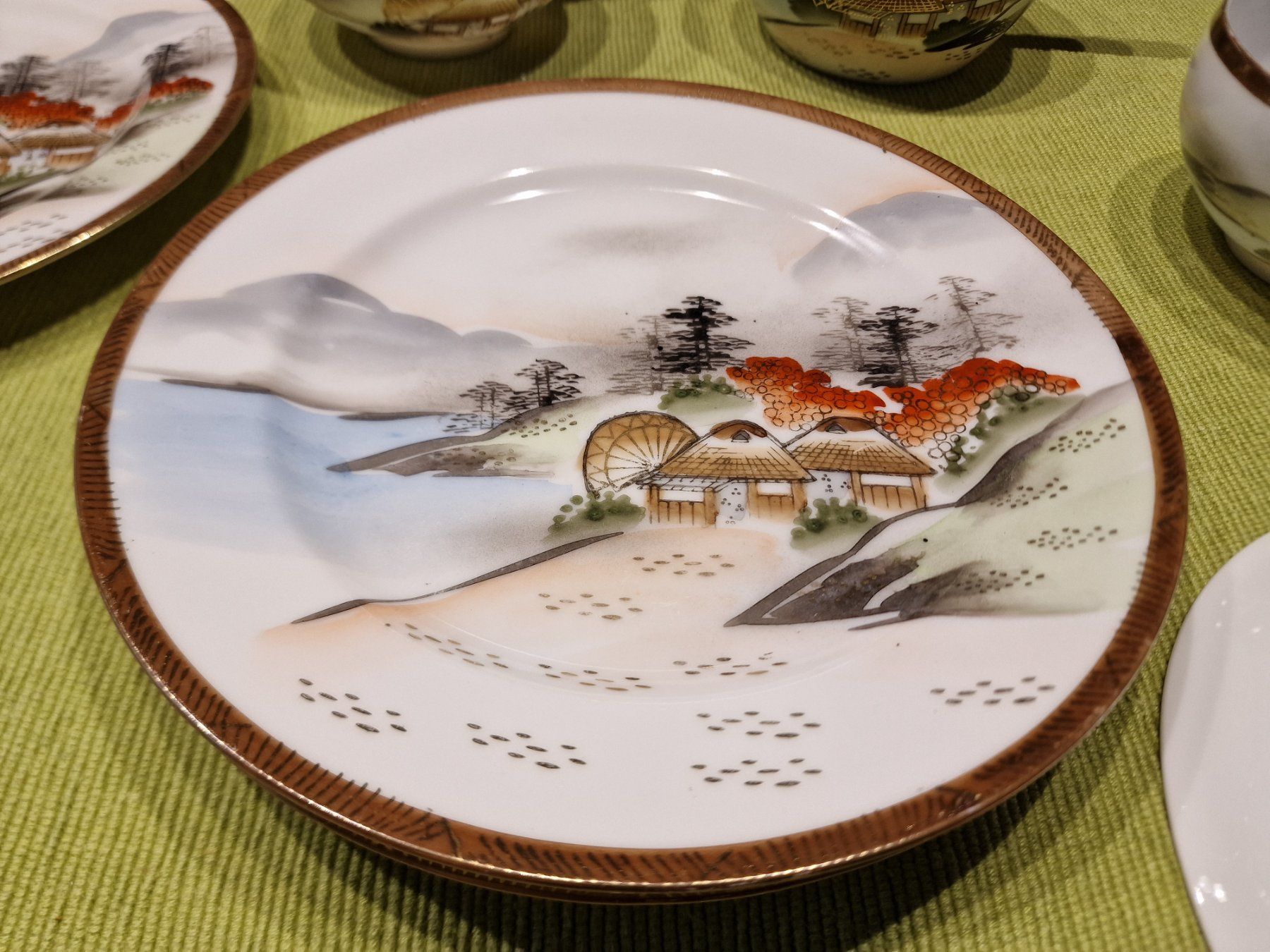 Set di piatti: Japangeschirr  -  11teilig – Usato da Röthenbach i. E. venduto da Heureka5 4