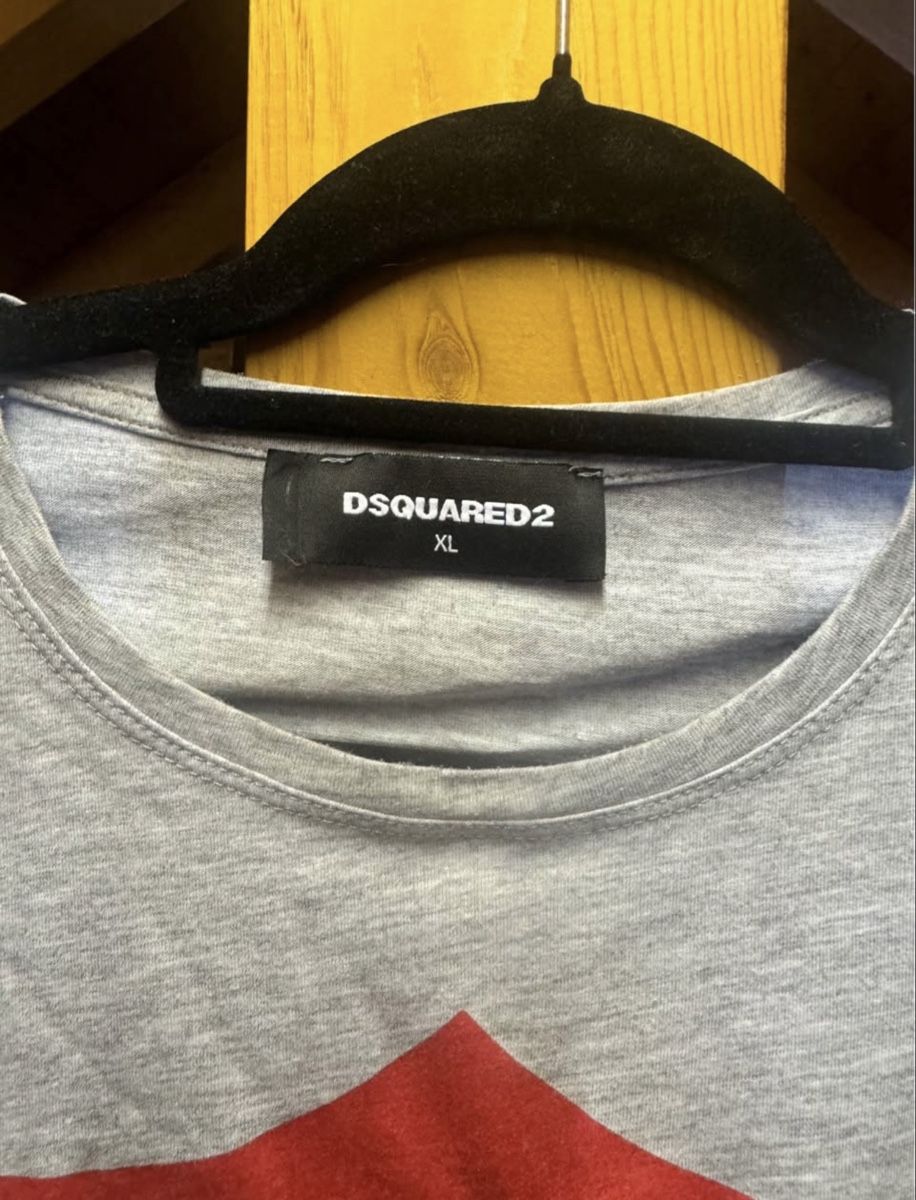 T-Shirts: Dsquared 2  – Gebraucht aus Ilanz von tai_q2yd 1