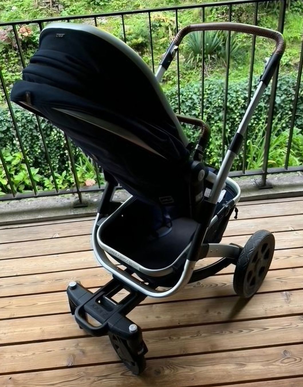 Joolz Carrozzine: Kinderwagen Joolz – Usato da Zürich venduto da Sevi2020 3