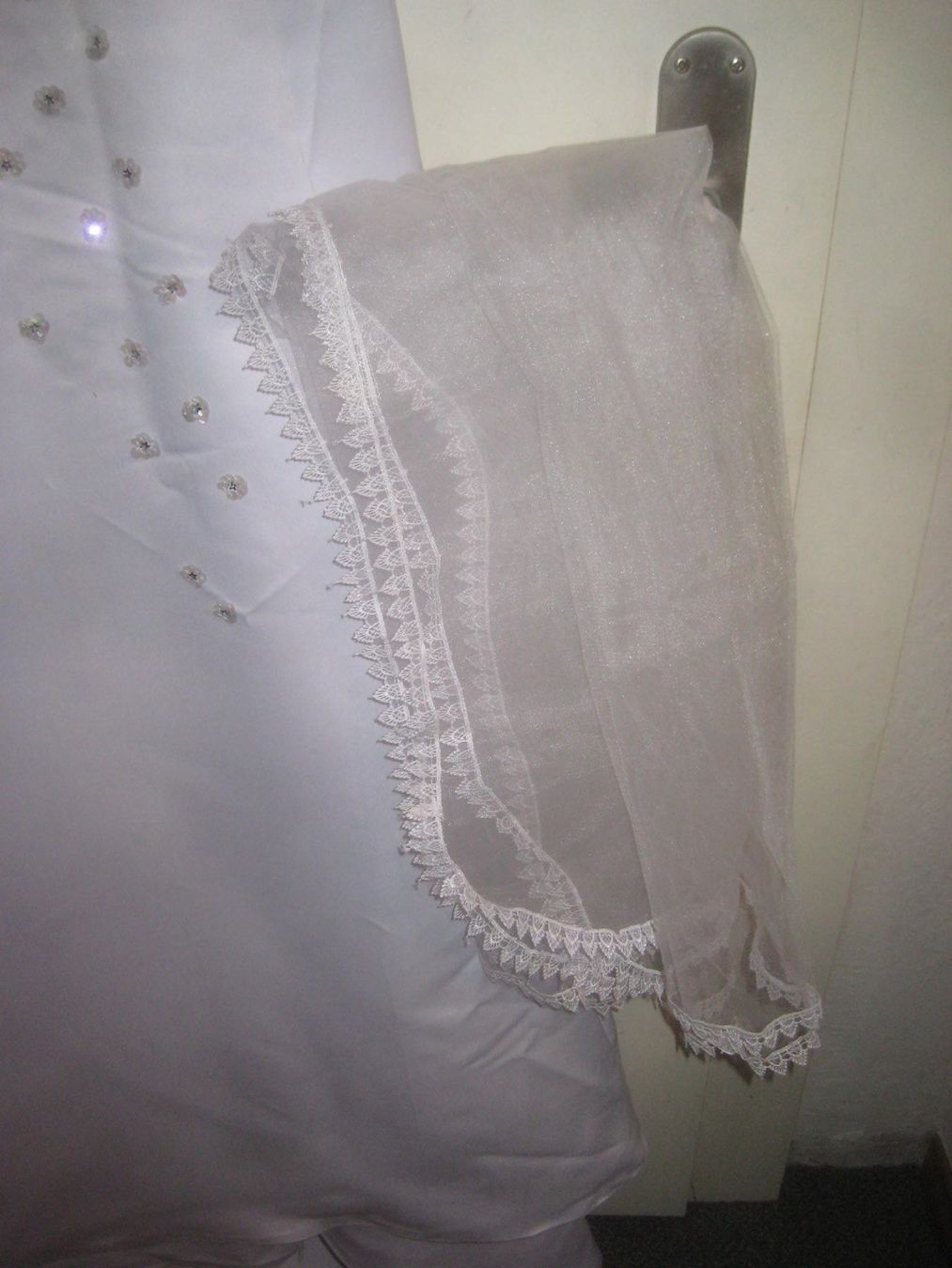 Vestiti: HOCHZEITSKLEID – Usato da Uster venduto da flocke1 5