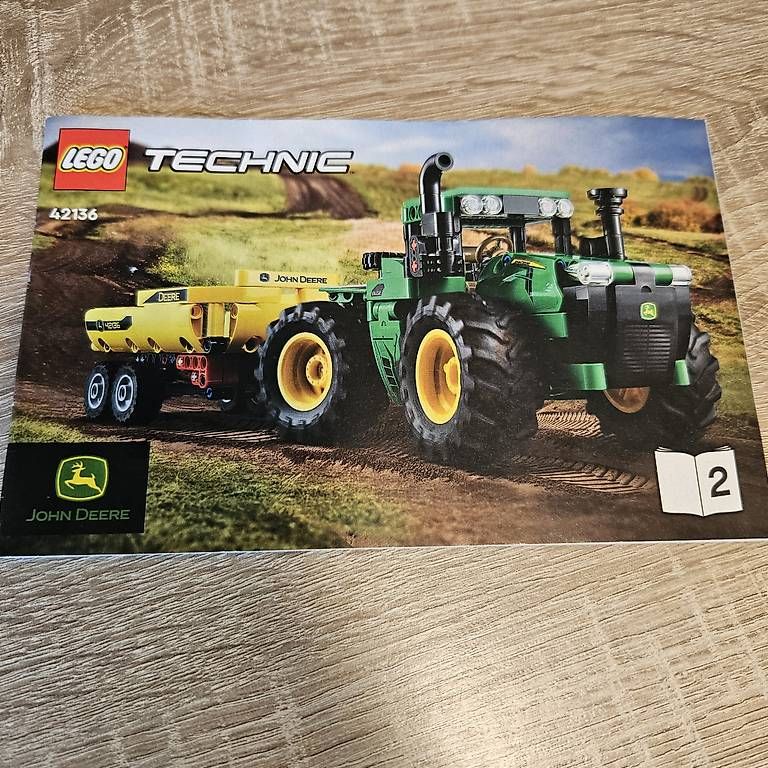 Kit di costruzioni: Lego Technic John Deere 4WD – Usato da Diemerswil venduto da Motschi79 2
