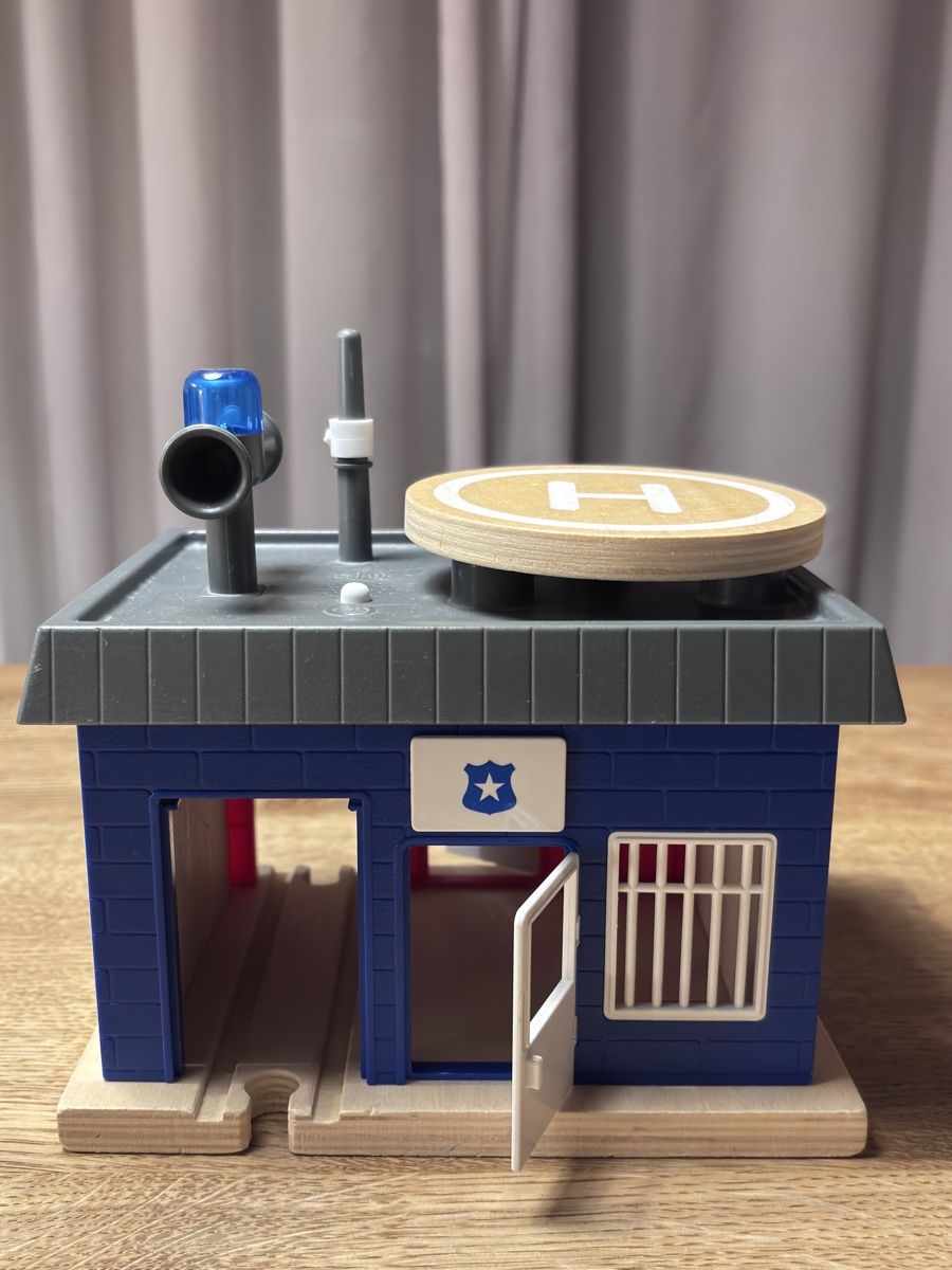 Brio Spielzeuge: Umfangreiches Briobahn-Set! – Gebraucht aus Baar von mar_vp7b 8