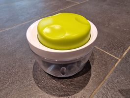 Zwiebelschneider/-hacker