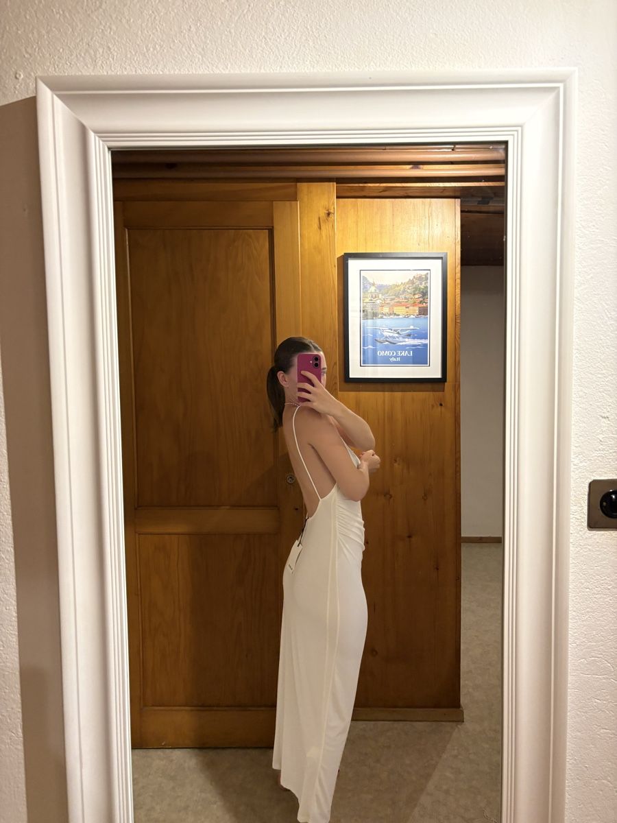 Pull&Bear Vestiti: White long dress – Nuovo e nell'imballaggio originale da Grindelwald venduto da juliacieeslak 2