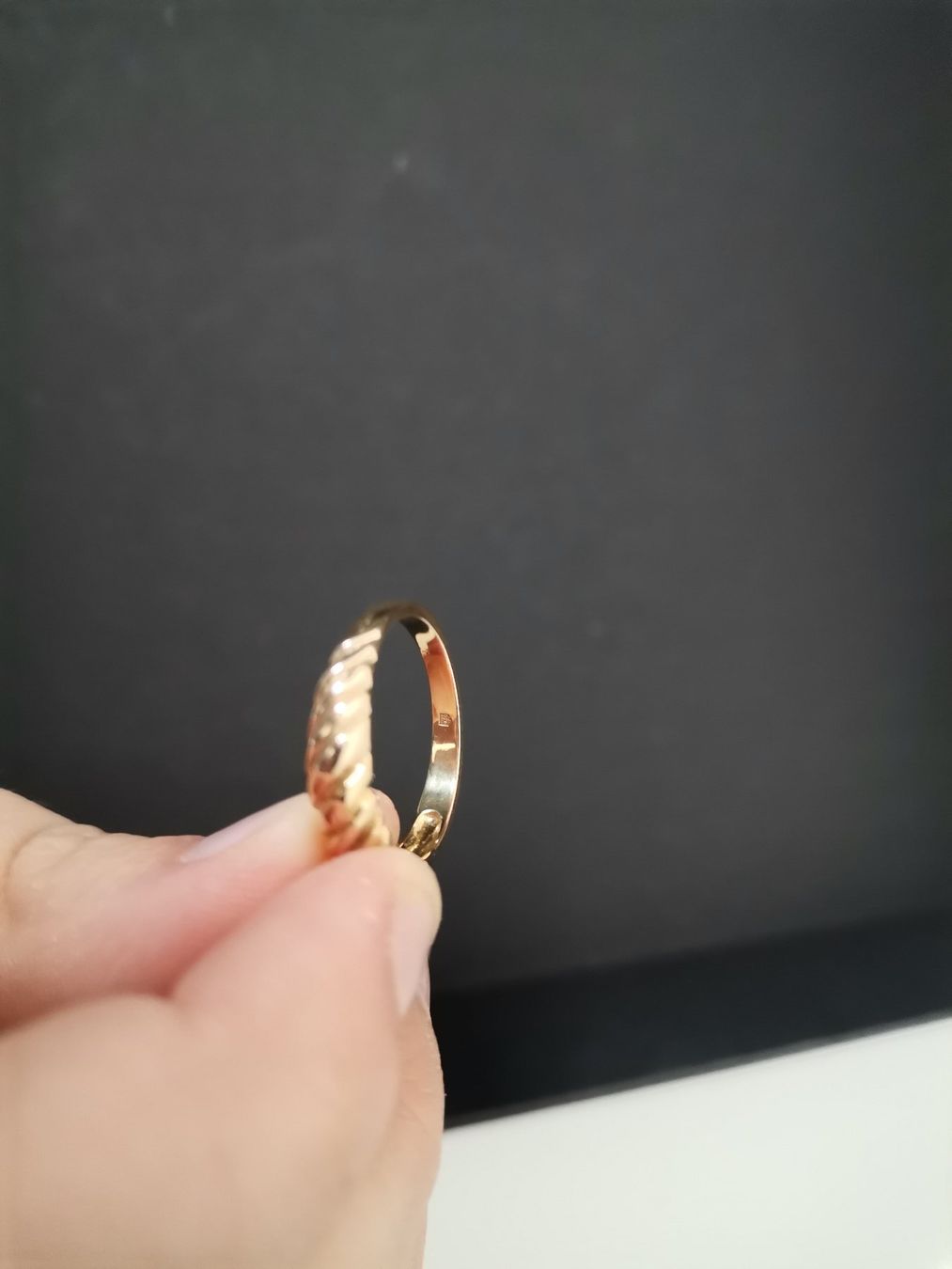 Anelli: Bague or 1,70 gr 160mm taille 5.5 – Usato da Onex venduto da Neimad7 3