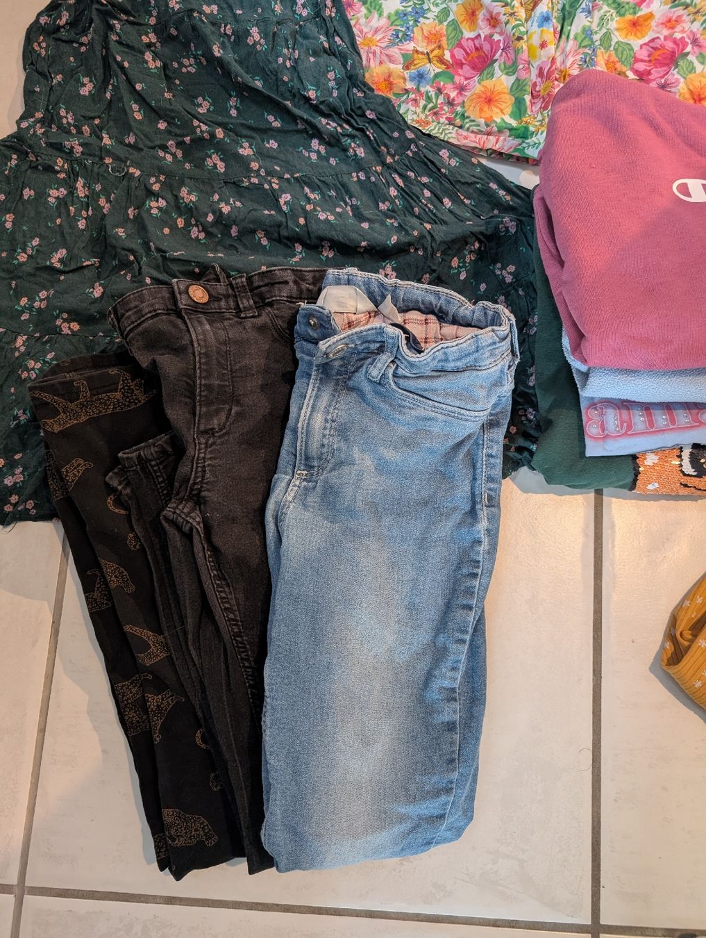 Lotti & Set di vestiti: Kleiderpaket Grösse 140 – Usato da Gebenstorf venduto da fa1zz 4