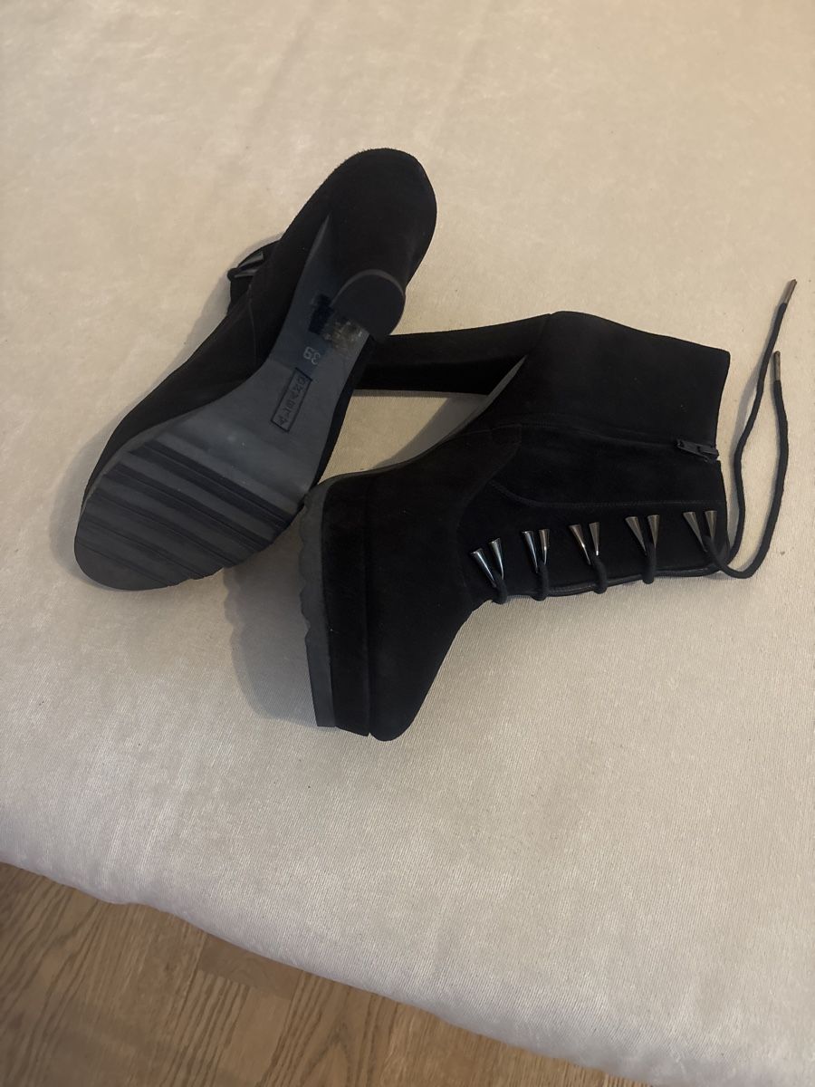 Scarpe da donna: Albano Stiefelette Gr.39 – Nuovo (secondo la descrizione) da Feusisberg venduto da LadyLook 1