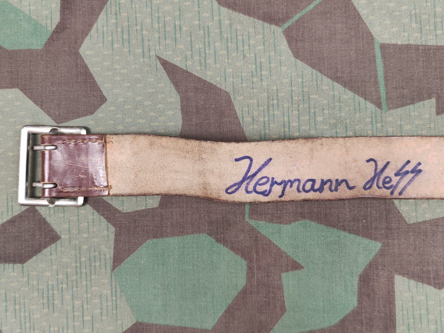 Uniformi: Zweidornkoppel, 111 cm – Usato da Bauma venduto da SwissMilitaria 1