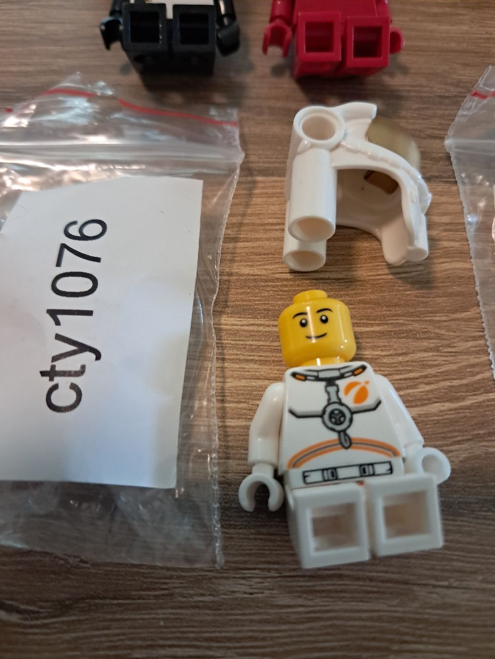 Lego Statuette: Lego Astronauten – Usato da Einsiedeln venduto da Biberchrouser76 5