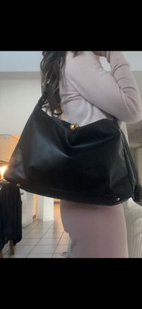 Furla Sfera Schultertasche schwarz neuwertig Leder