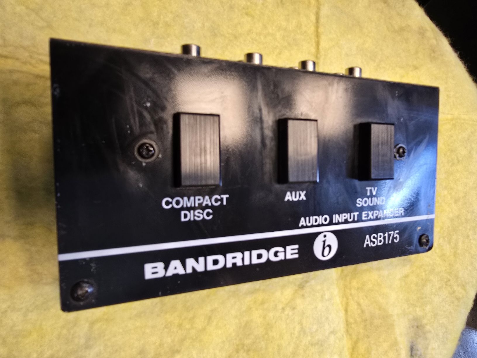 Equalizzatori: Bandridge ASB175 is an audio input expander – Usato da Zürich venduto da Roy-Events-Zurich 3