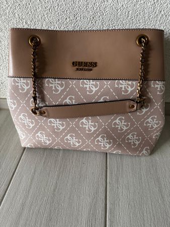 Elegante Guess Handtasche