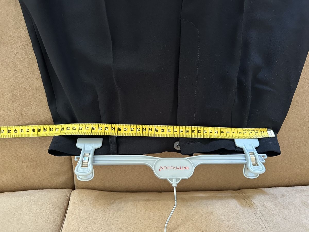 Anzüge & Kostüme: Completo giacca e pantaloni Caractère, taglia 40 EU nero – Gebraucht aus Cureglia von myr_9v25 7