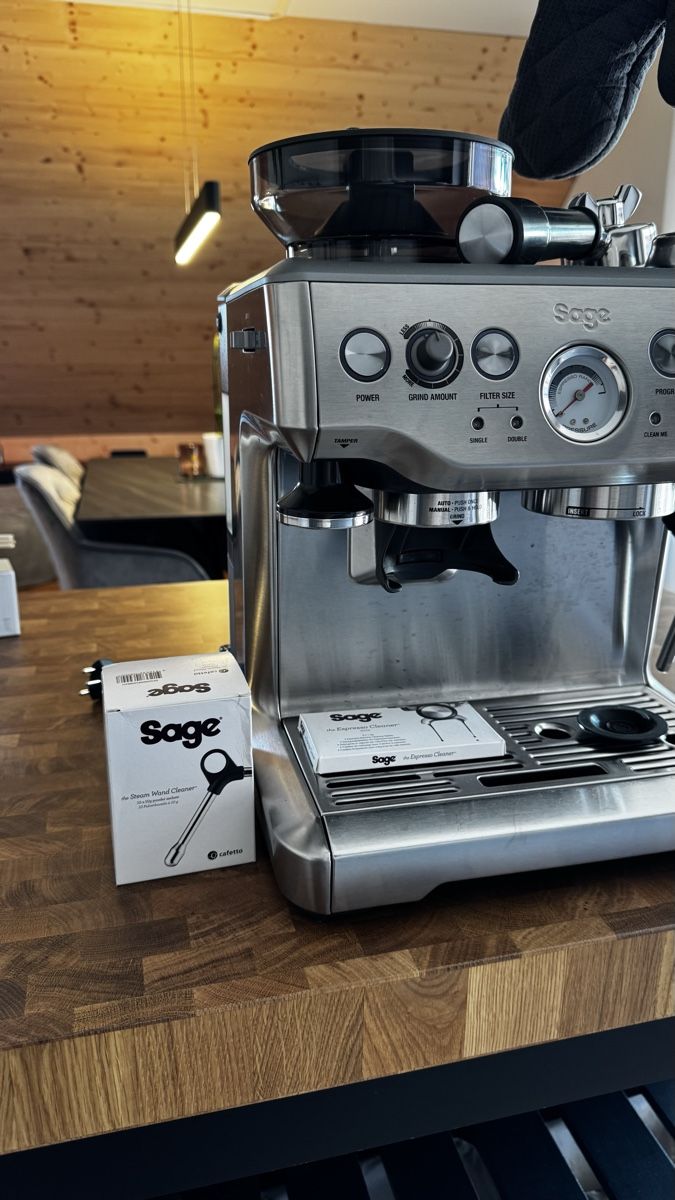 Sage Machines à café & Machines à expresso: Sage the Barista Express – D'occasion à Höri par jul_cbg9 1