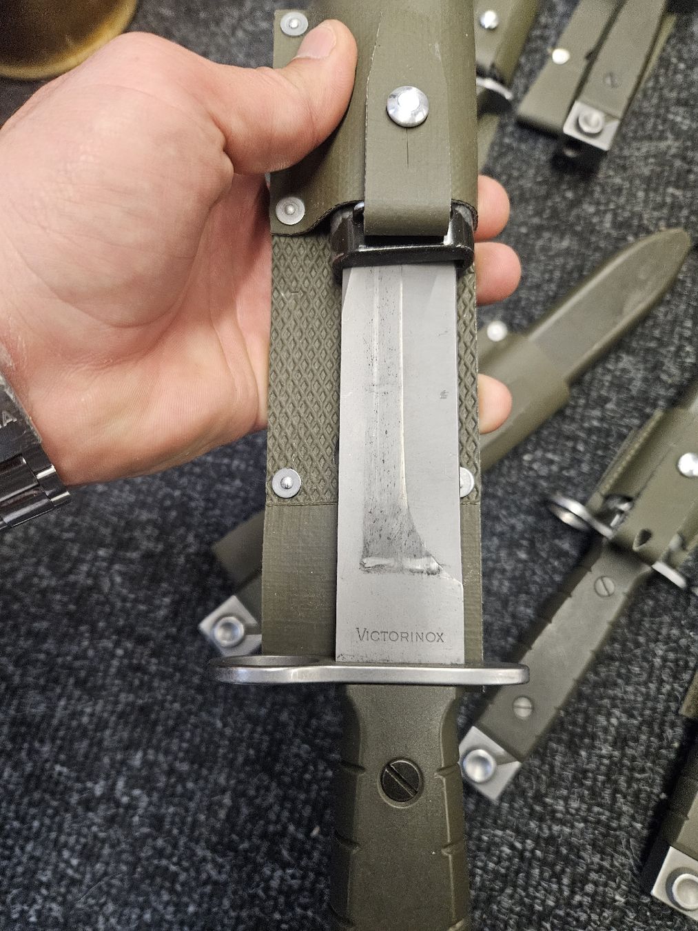 Schweizer Armee Armi bianche: Wenger/Victorinox Bajjonete – Usato da Rickenbach b. Wil venduto da nic_8ljr 3