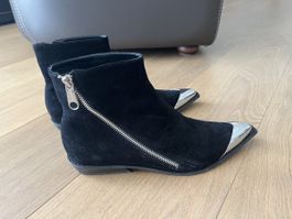 Neuves! Bottines CALVIN KLEIN daim noir 38