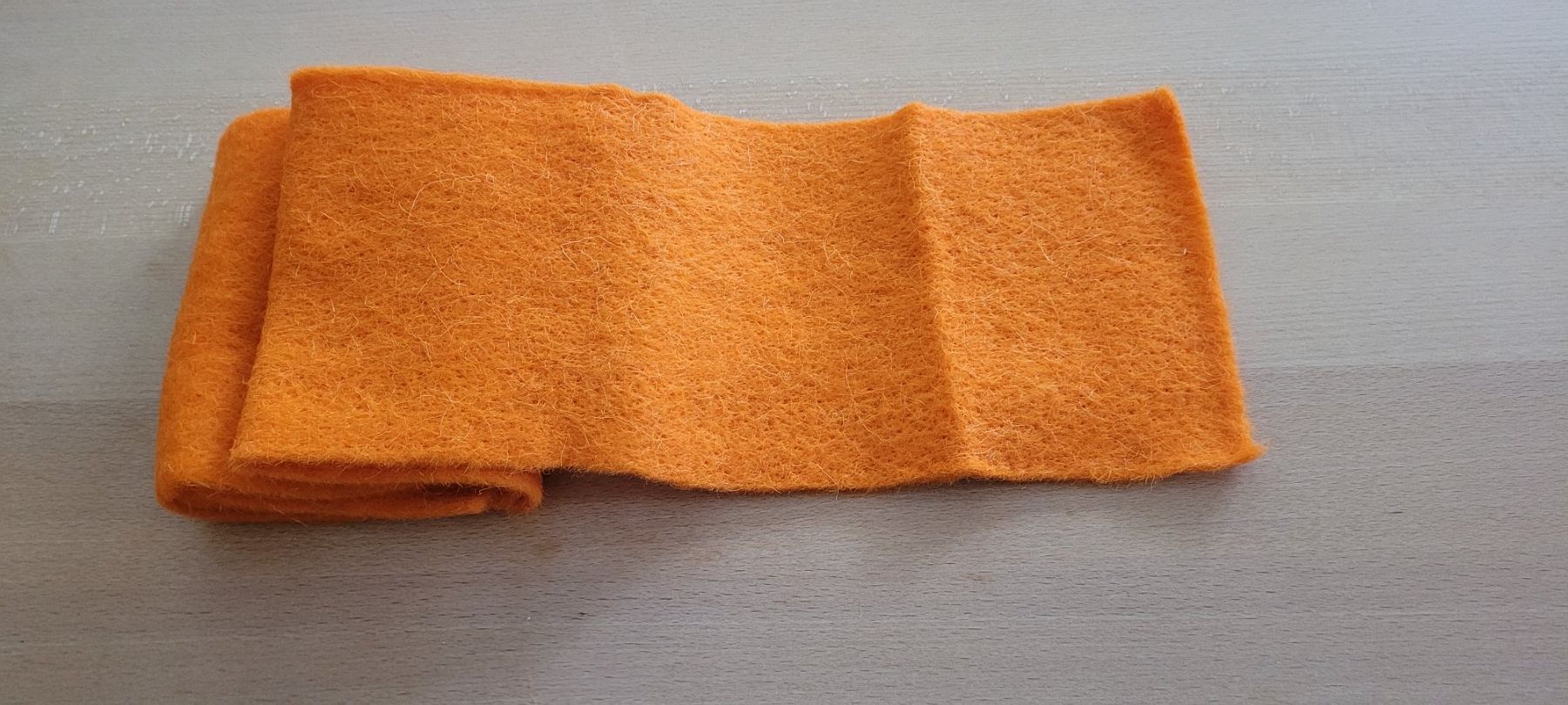 Kit bricolage: 8 x Filzband 15 cm x 1 m – Nuovo e nell'imballaggio originale da Wetzikon ZH venduto da Zirben5 1