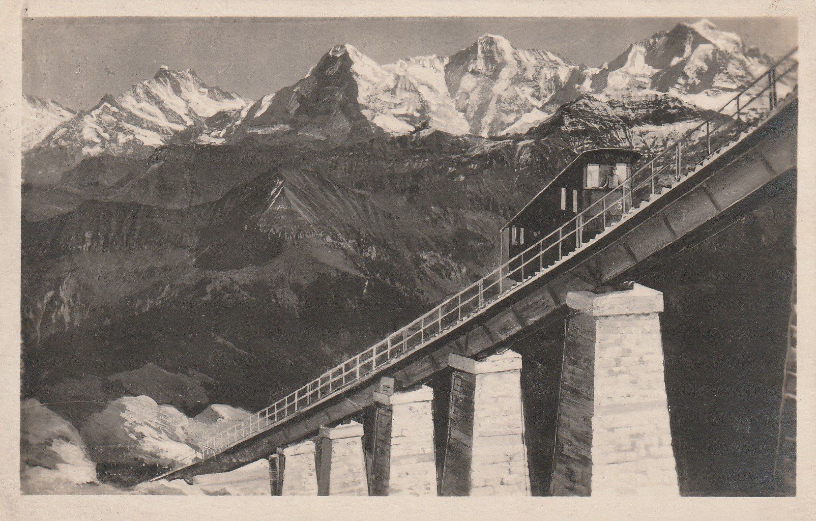 Cartoline postali: BE- Niesenbahn-Eiger-Mönch-Jungfrau-Schreckhörner 1923 – Usato da uttwil venduto da Koehlerfred