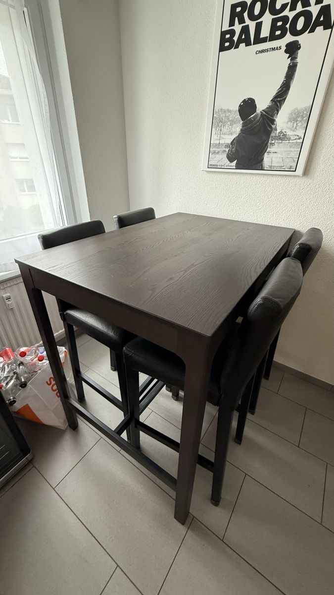 Set di tavolo e panche: Tisch und 4 Stühle Set – Usato da Bischofszell venduto da san_hkc5 1