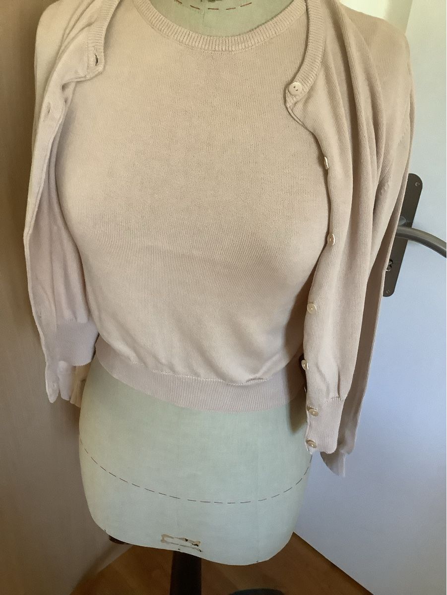 Twinset Maglioni & Felpe: Strickjäckli u. Pulli ( Twinset ) – Usato da Ennetbaden venduto da Valli4 2