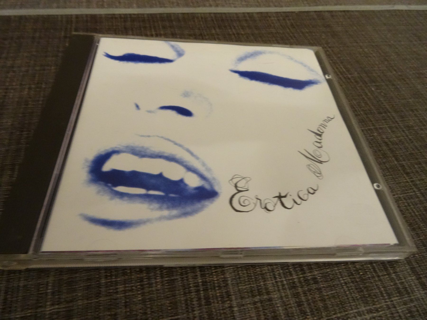 CD: Madonna - Erotica CD – Usato da Olten venduto da Disc-Ausverkauf