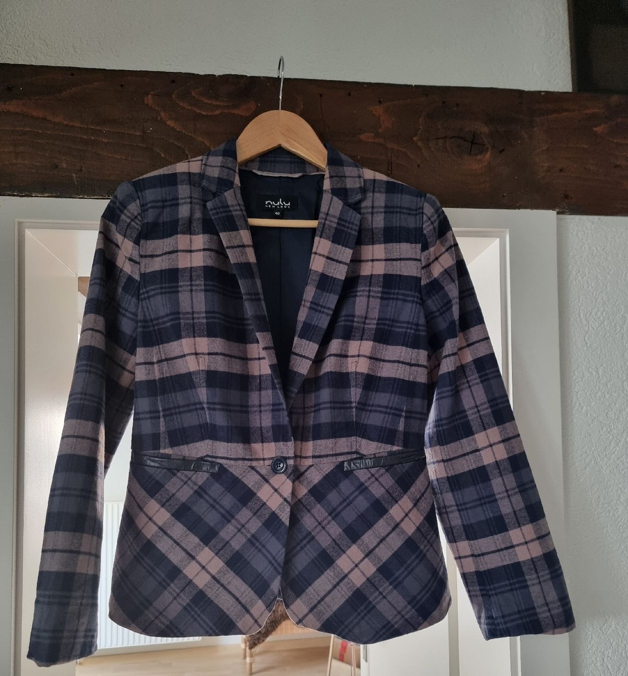 Kleiderpakete: Blazer + Body – Gebraucht aus Interlaken von NataliiaS 7