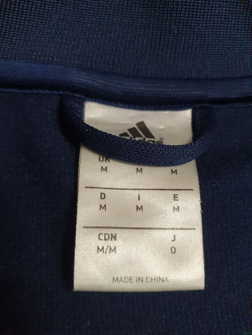 Adidas Giacche: ARGENTINIEN JACKE GRÖSSE M VESTE – Nuovo (secondo la descrizione) da St. Gallen venduto da CaliSunshine 3
