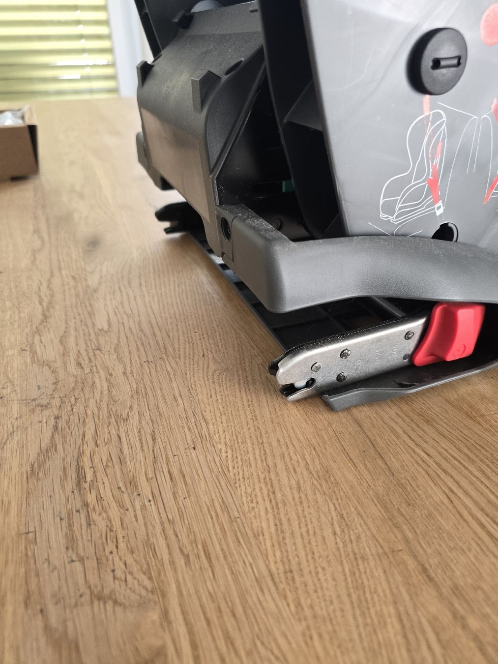 Britax Römer Seggiolini per auto: Kindersitz Britax Römer Duo Plus 9-18kg neu – Usato da Stein am Rhein venduto da dom_k28v 4