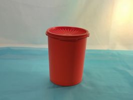 Tupperware Behälter, orange
