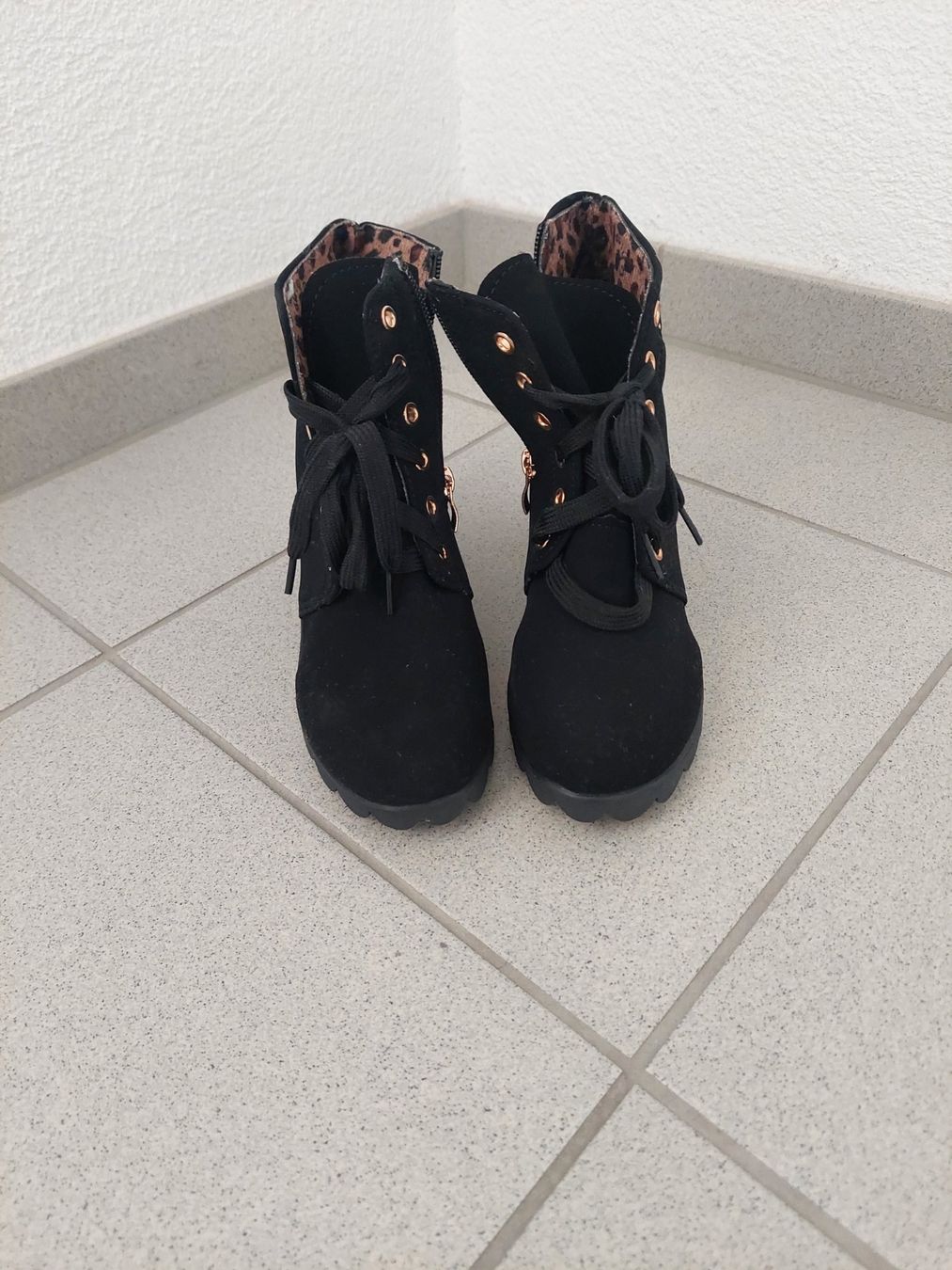 Scarpe da donna: Chaussures neuves Gr38.💥 – Usato da Muri b. Bern venduto da lilinounou 2
