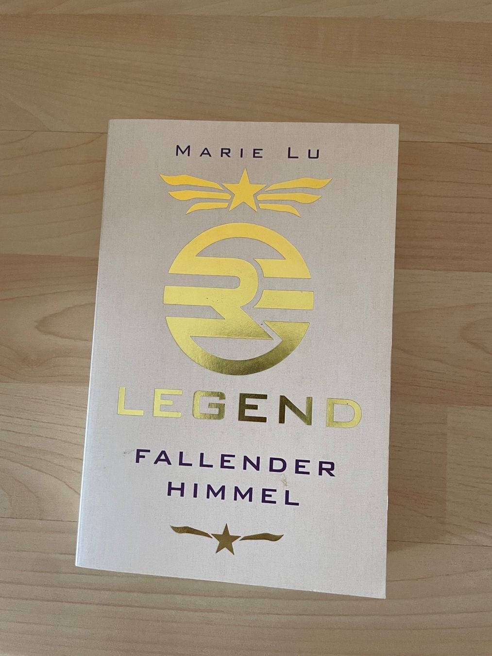 Libri: Legend-Trilogie von Marie Lu – Usato da Toffen venduto da cena_st 1