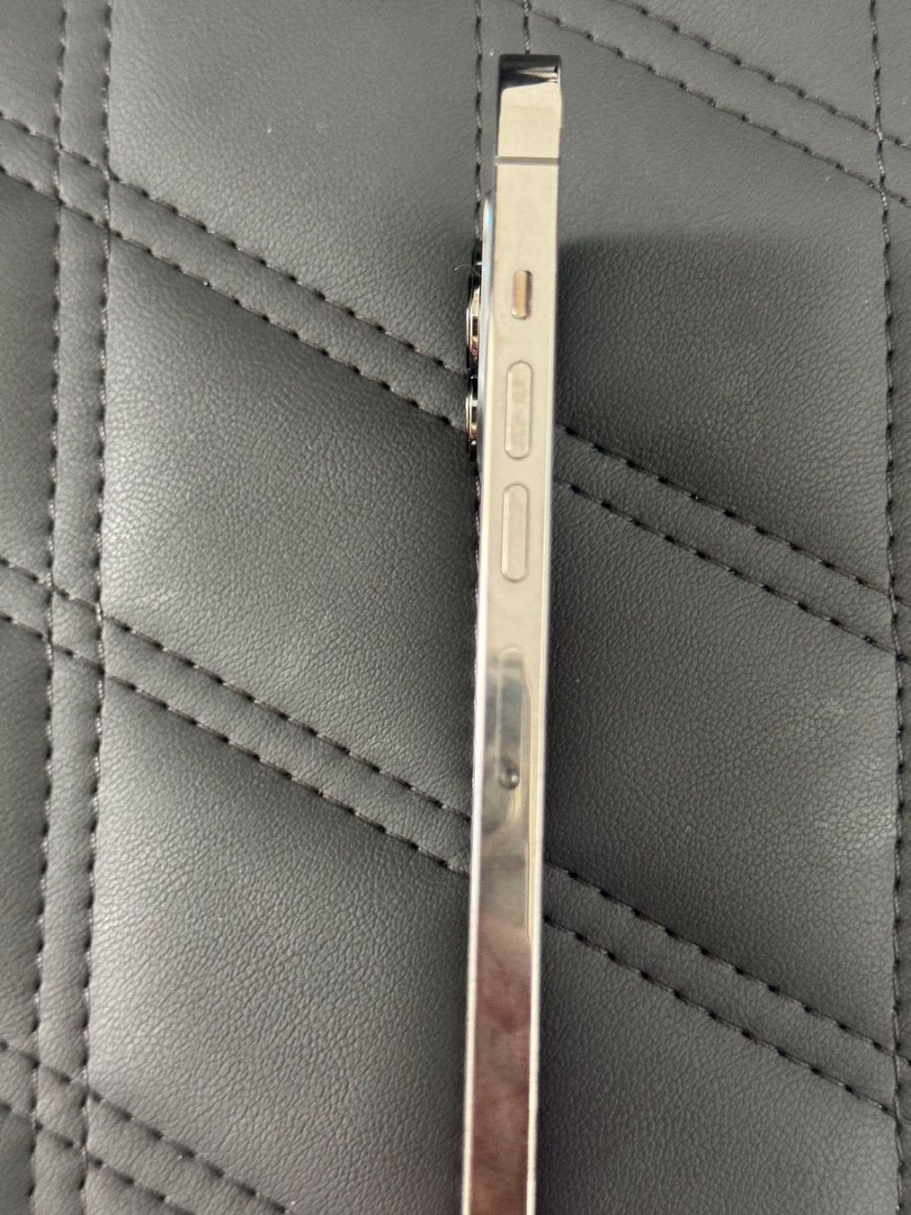 Apple Telefoni cellulari / Smartphones: iPhone 13 Pro Max (256 GB) Anthrazit – Usato da Schwerzenbach venduto da Delta123 9