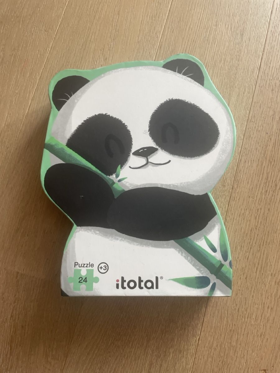 Puzzles: itotal Puzzle 24 pieces Panda Shape Children – Gebraucht aus Vufflens-la-Ville von geraud__