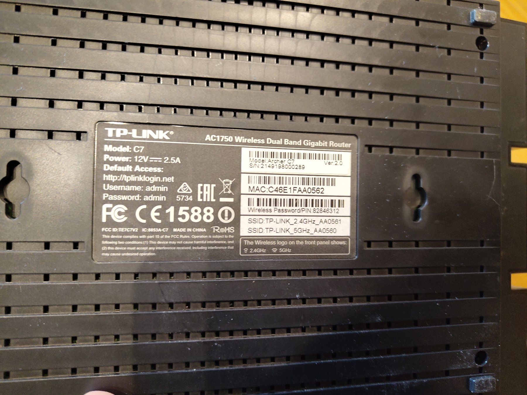 TP-Link Modems & Router: TP-Link Archer C7 V2 – Gebraucht aus Penthaz von ear_67j2 2
