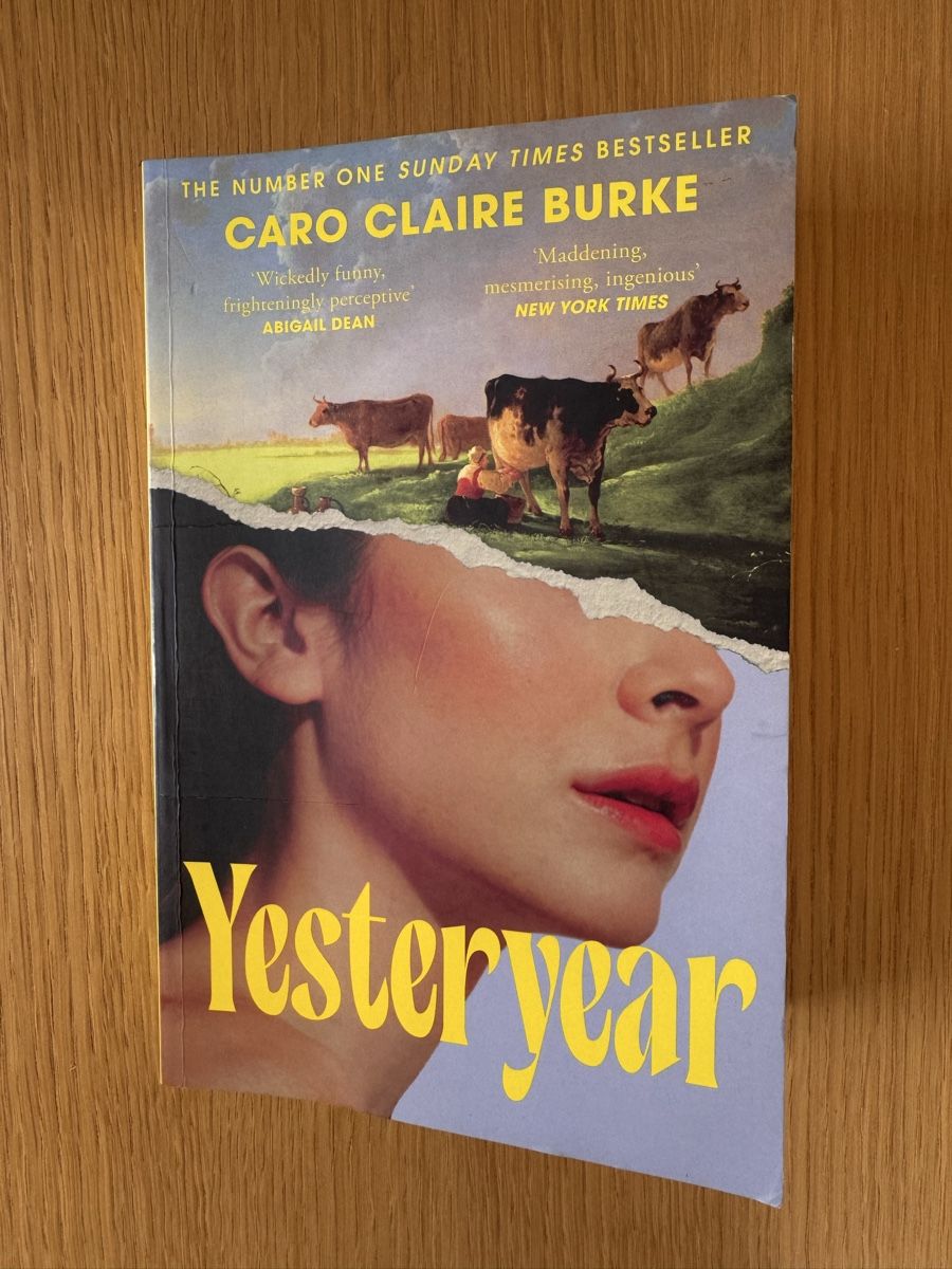 Livres: Yesteryear - Caro Claire Burke – D'occasion à Zürich par Peban1