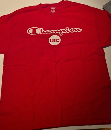 Champion T-Shirt UIC Rot, Grösse XL – Top Zustand!