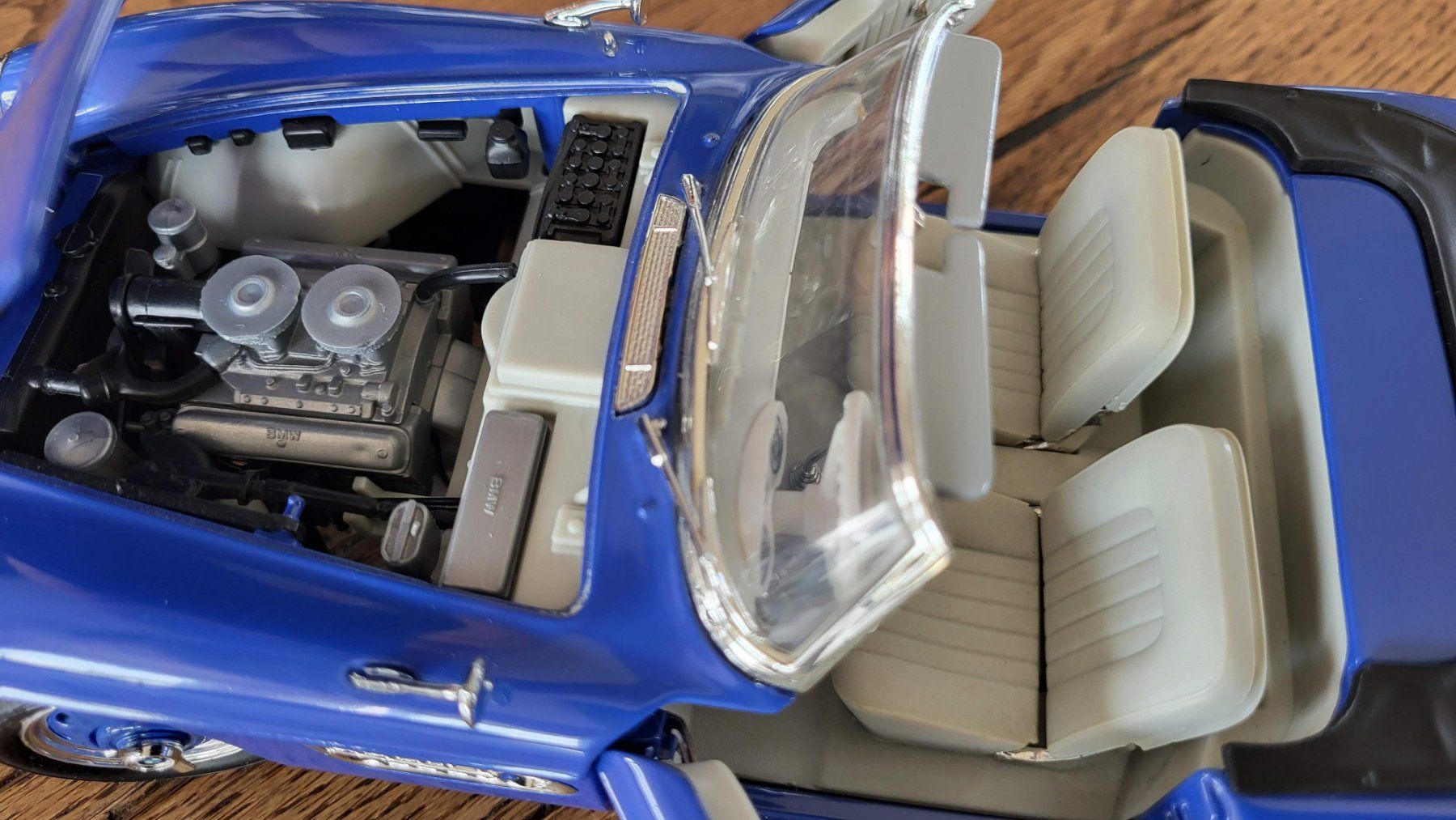 Revell Modellini d'auto: BMW 507 1:18 Revell – Usato da Rothrist venduto da Juana5 4