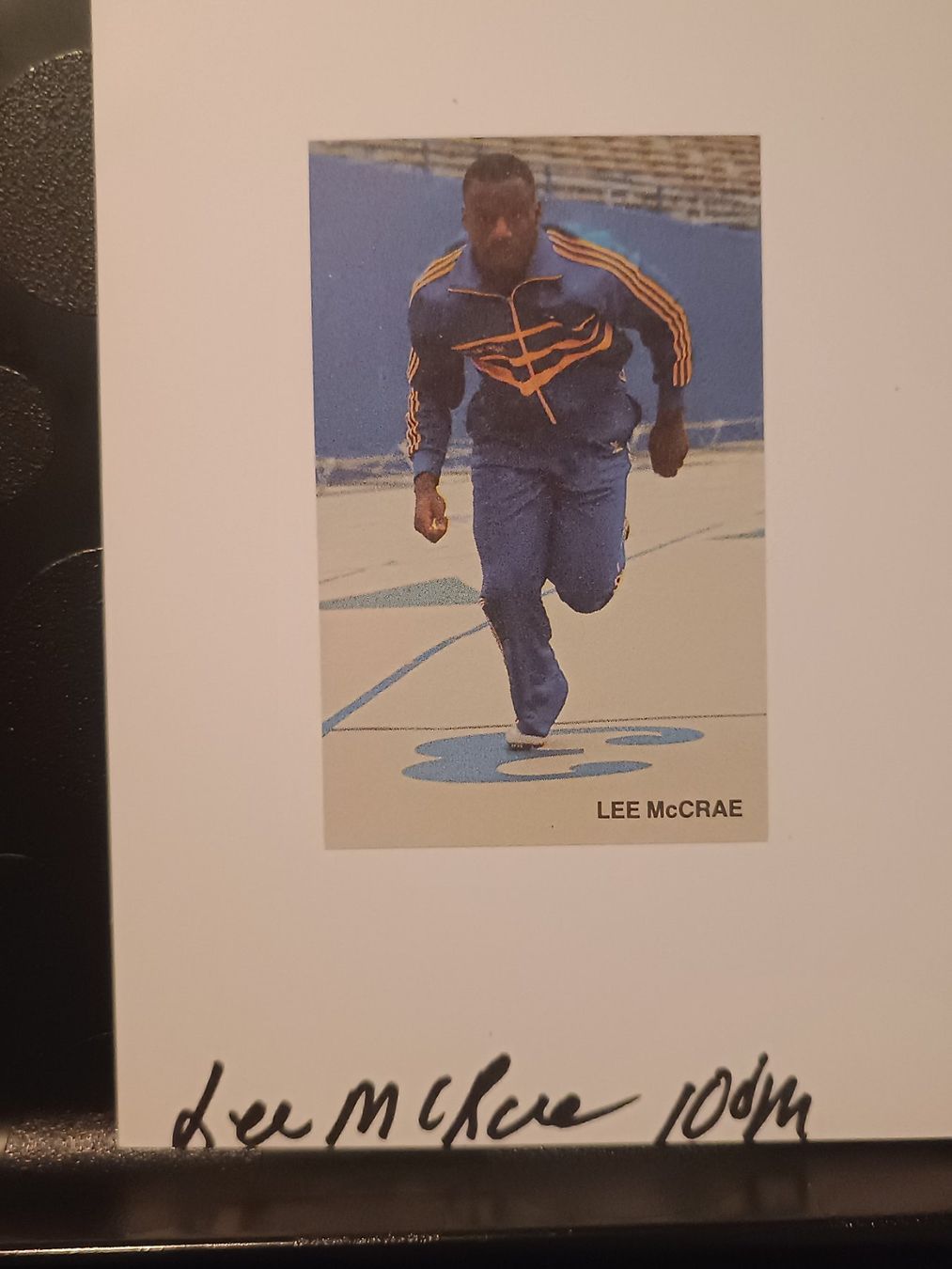 Autografi: Lee McCrae  - Leichtathletik - WM Gold – Usato da Menziken venduto da Artographs