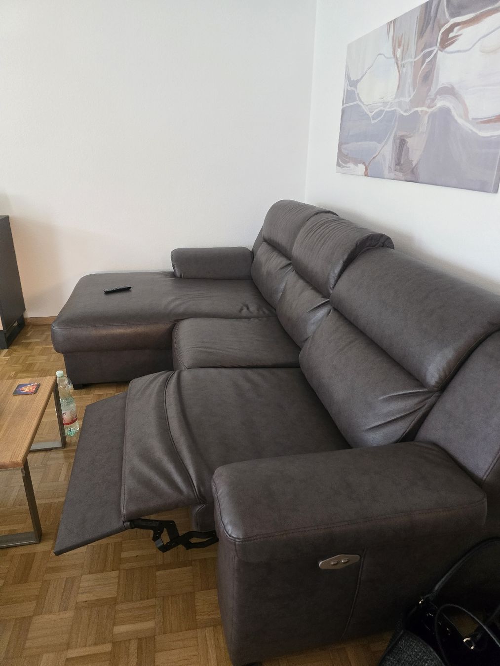 Sofas: Ecksofa neuwertig elektisch – Neuf (Voir description) à Kreuzlingen par FiliM13