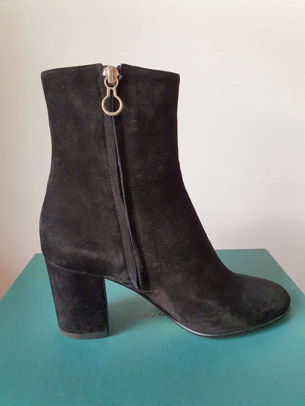 Scarpe da donna: Aeyde Ankle Boots aus Veloursleder – Usato da Weiach venduto da sim_8s27 3