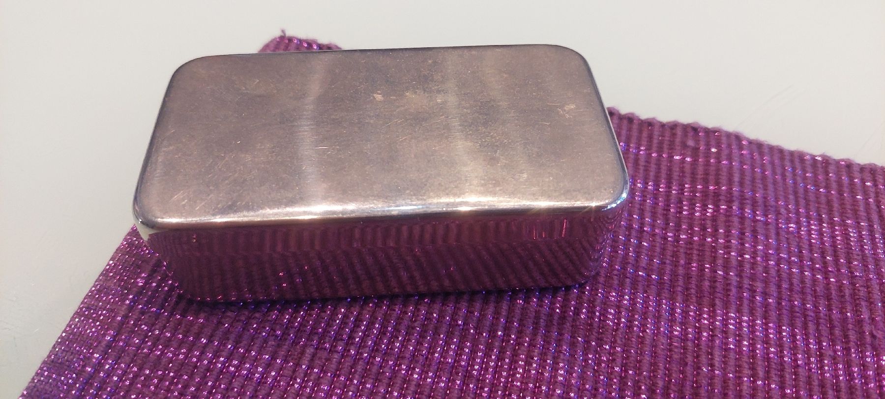 Technique médicale: Antike Spritze mit Metallbox  – D'occasion à Hölstein par Milka92 3