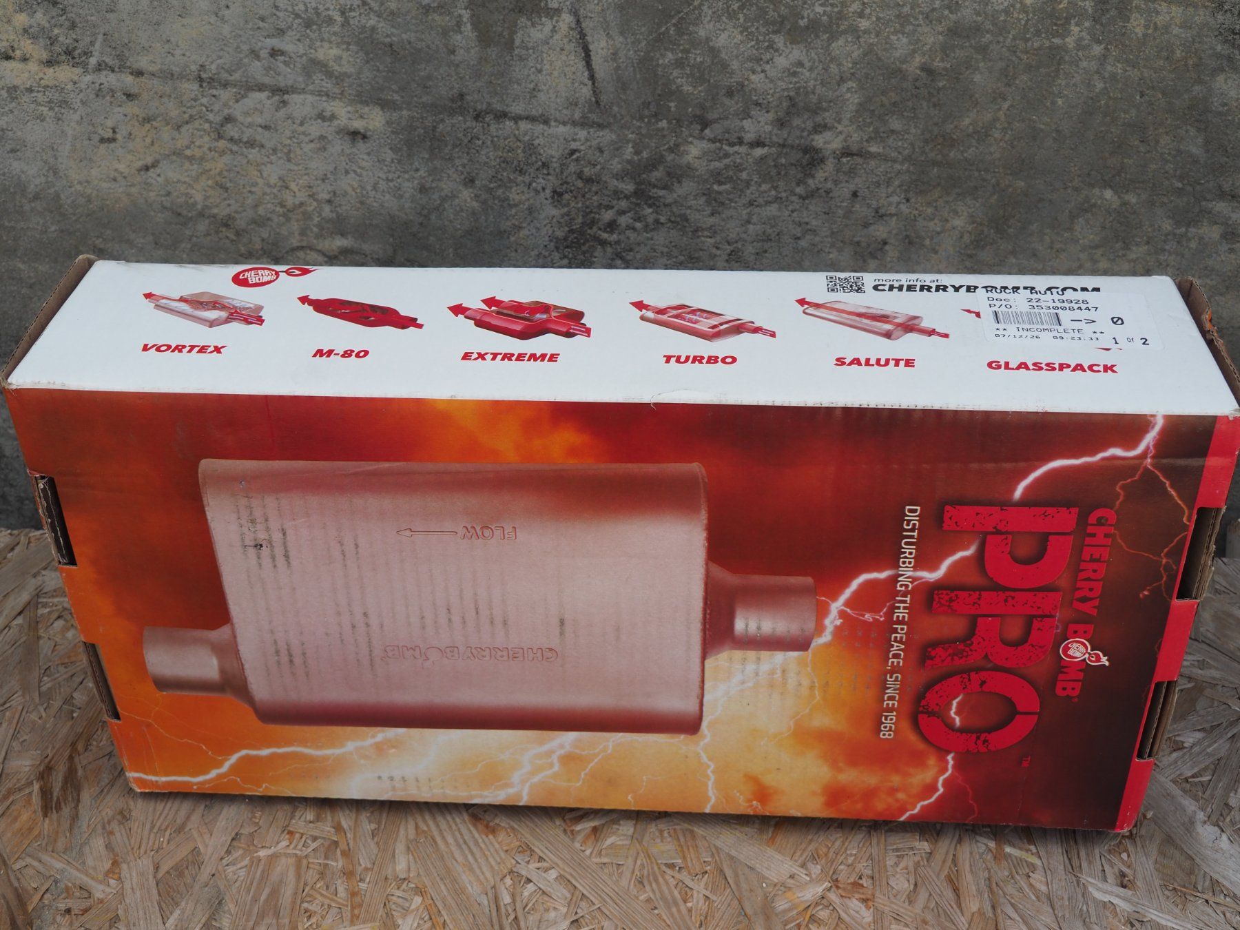 Auspuffanlagen: Cherry Bomb Pro Auspuff Schalldämpfer neu – Neu und originalverpackt aus Brig von Raphaelz 2